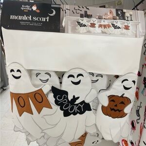 HALLOWEEN MANTEL SCARF feeling spooky embroidered 10x78 ghosts BOO pumpkin NEW